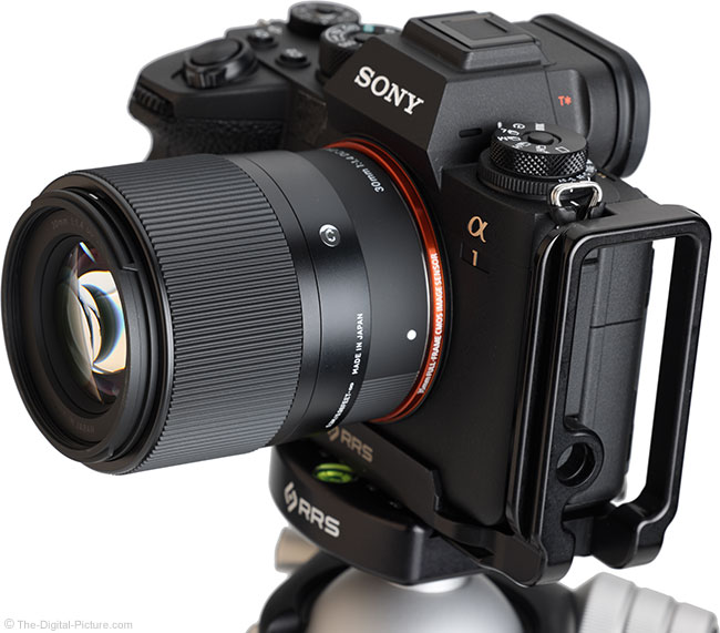 Sigma 30mm F1.4 DC DN Contemporary Lens Review